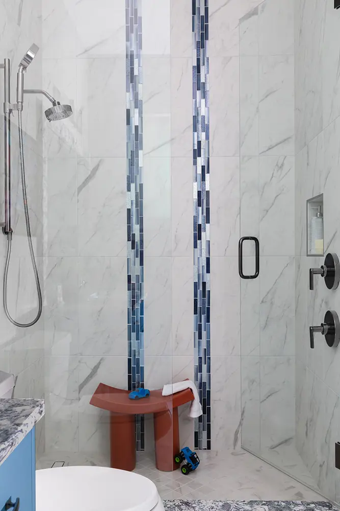 River Landing Intracoastal Contemporary Shower