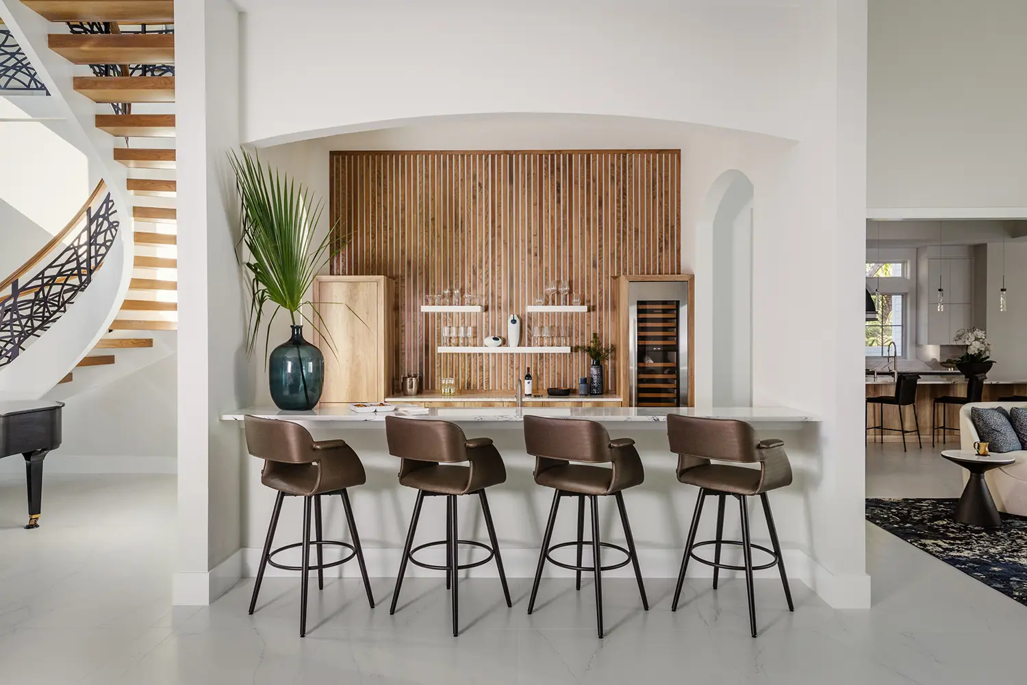 River Landing Intracoastal Contemporary Bar
