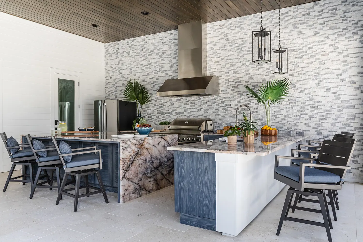 River Landing Intracoastal Contemporary Outdoor Kitchen Full