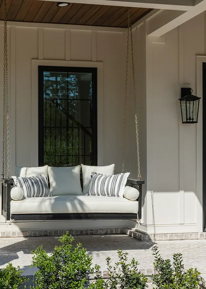 Wilderness Trail Porch Swing